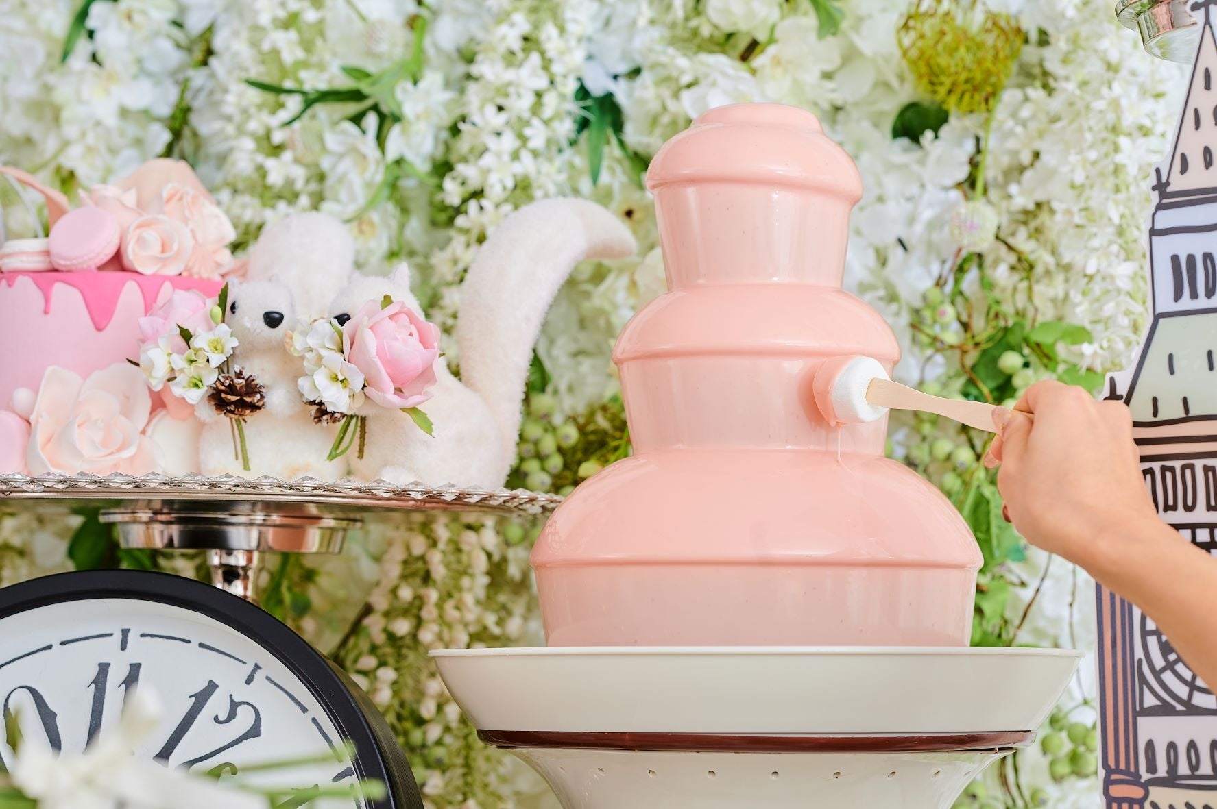 ピンク チョコレートファウンテン