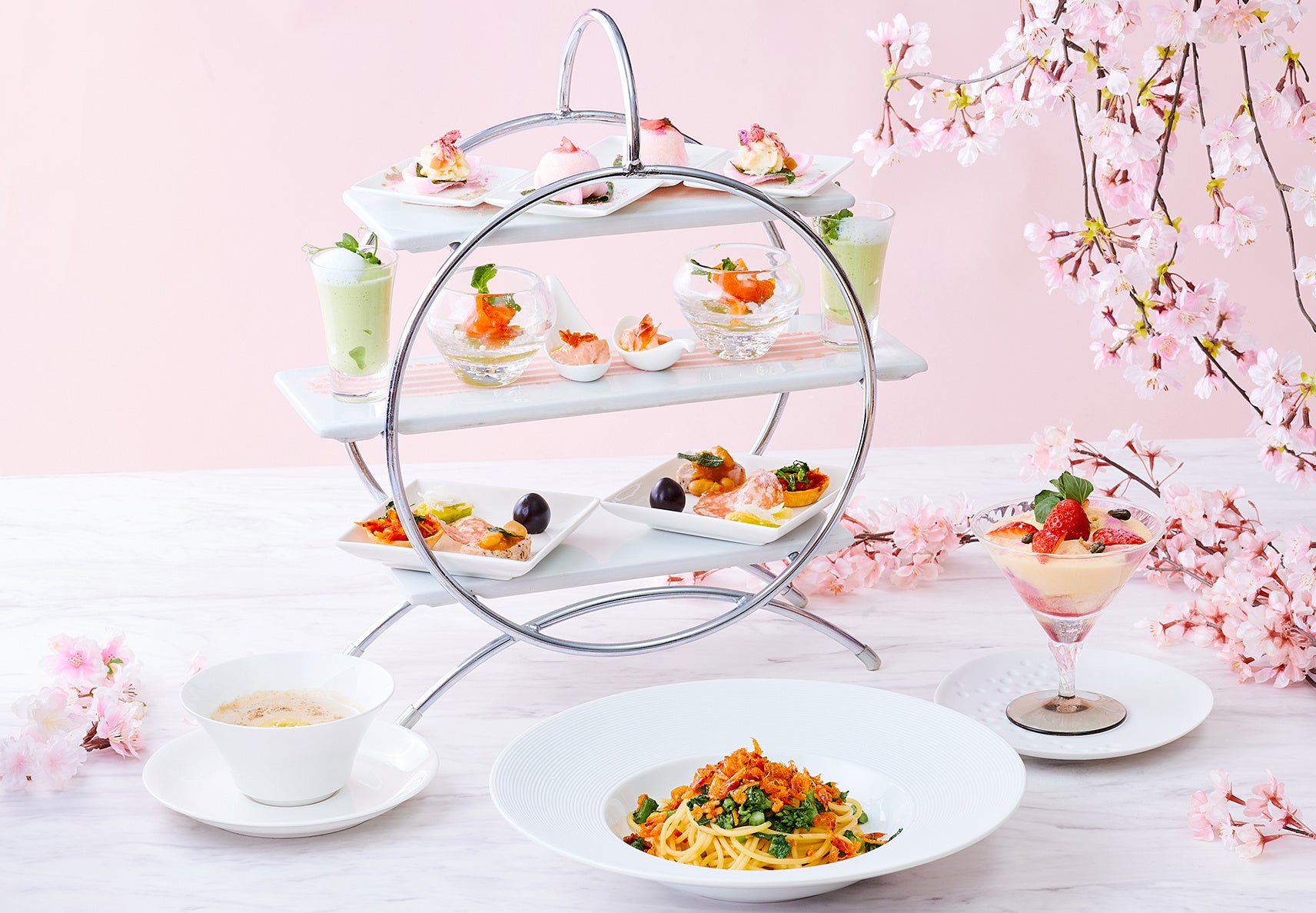 ジリオンのハイティースタイルオードブルには ロゼ ファースト ブルーム オブ “SAKURA” がおすすめ