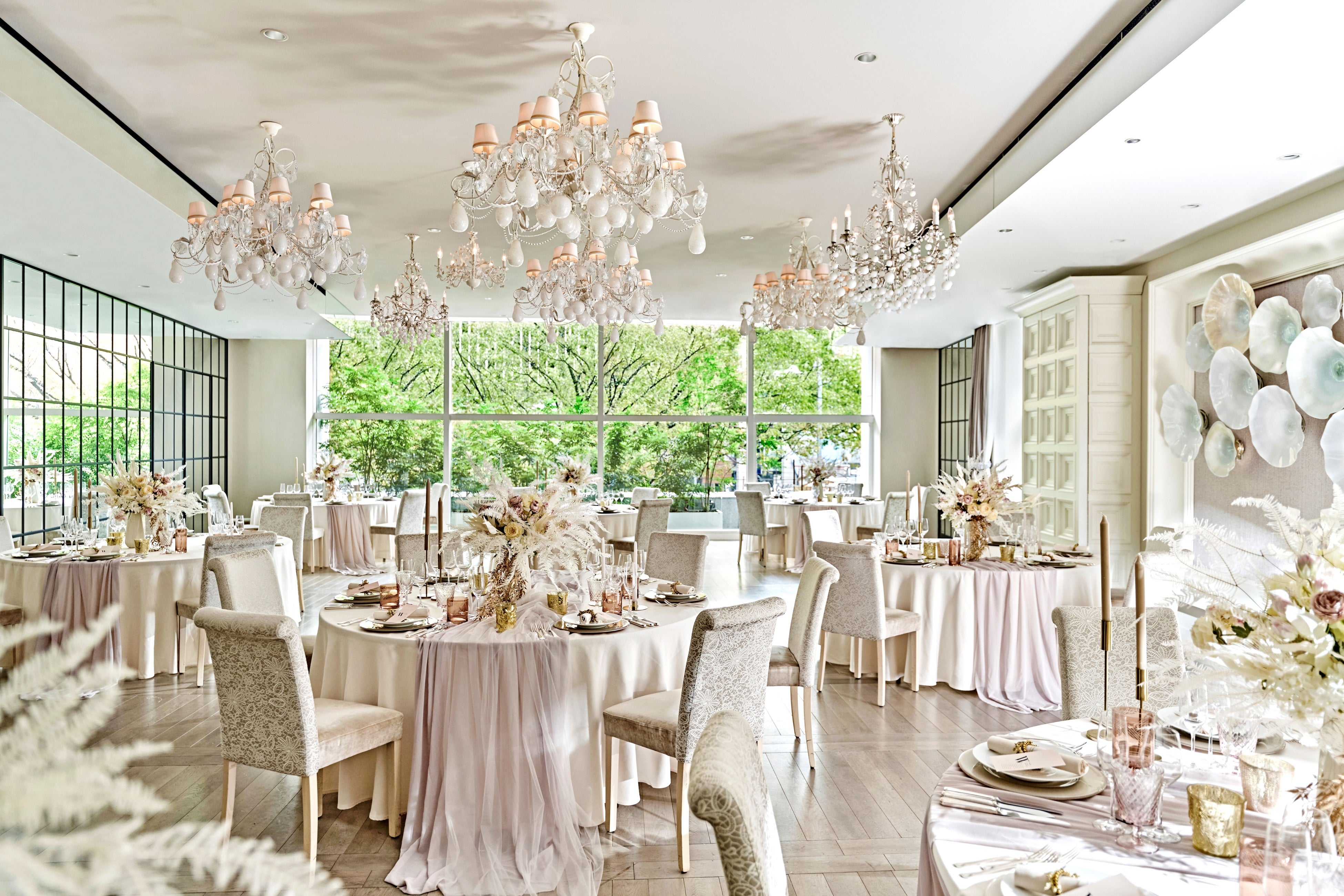 ※会場の写真はすべてイメージです。実際の装飾とは異なります。