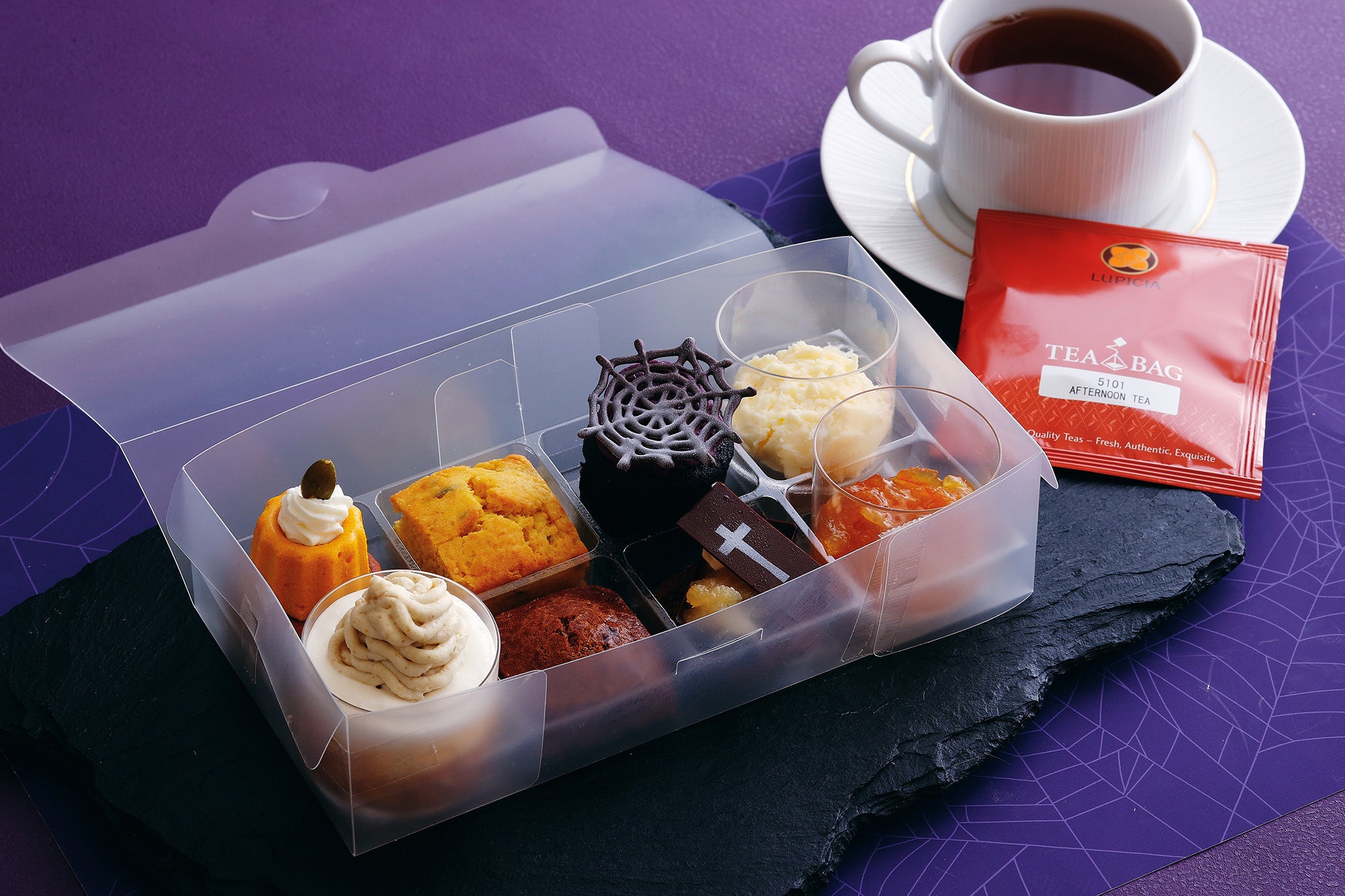 魅惑のハロウィンプティフールBOX