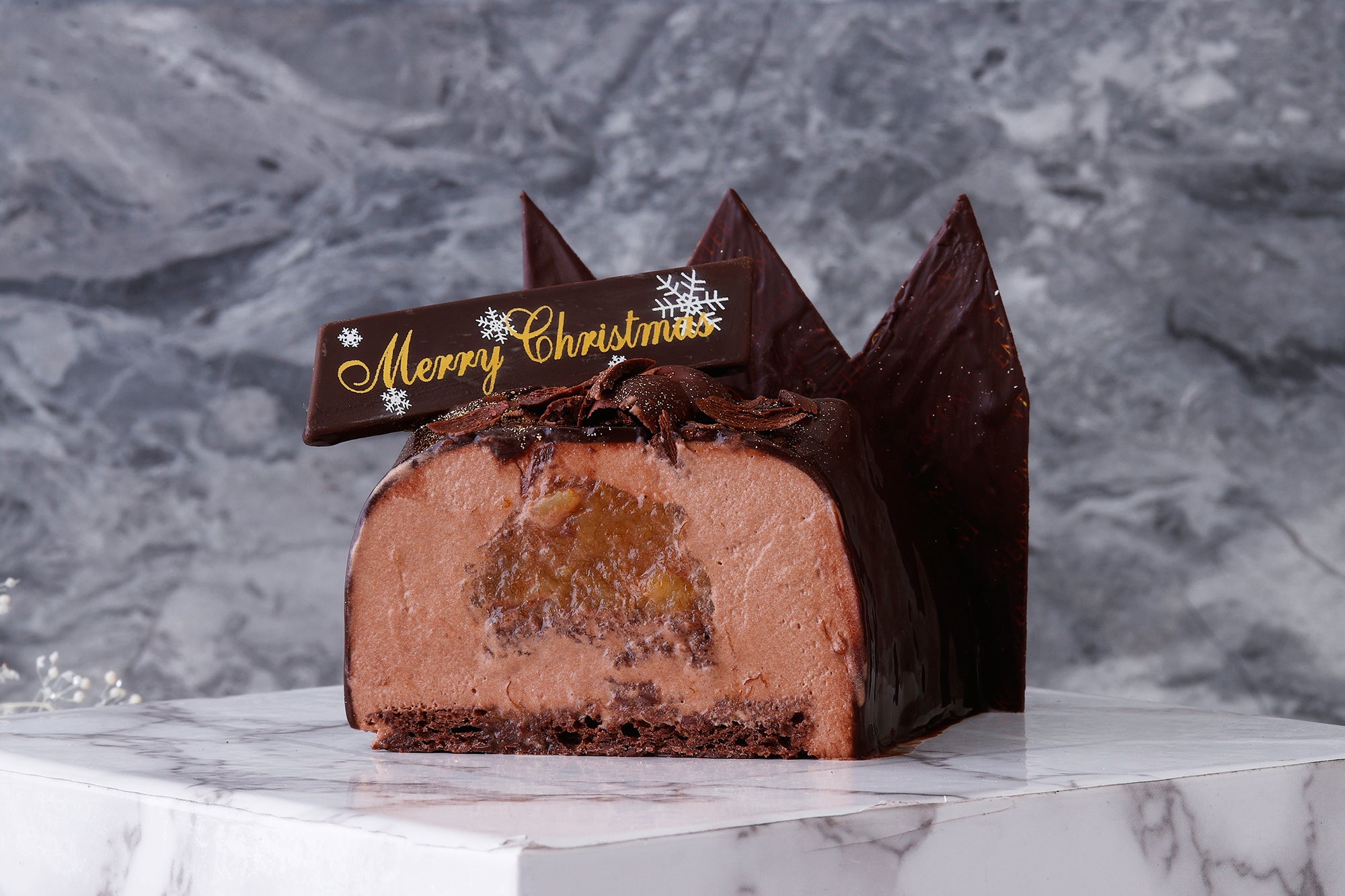 ブッシュ・ド・ショコラの断面