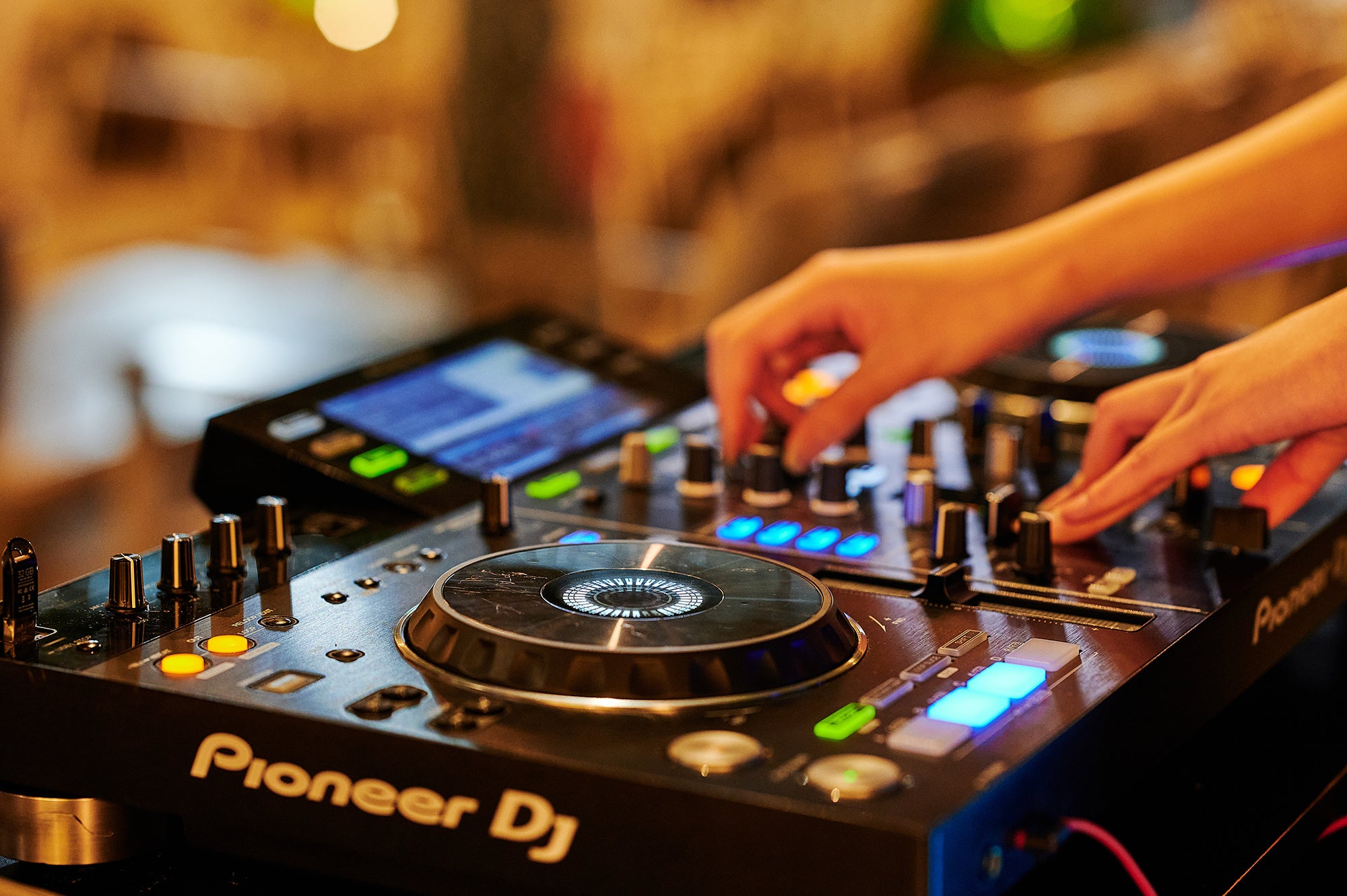 DJライブ（イメージ）