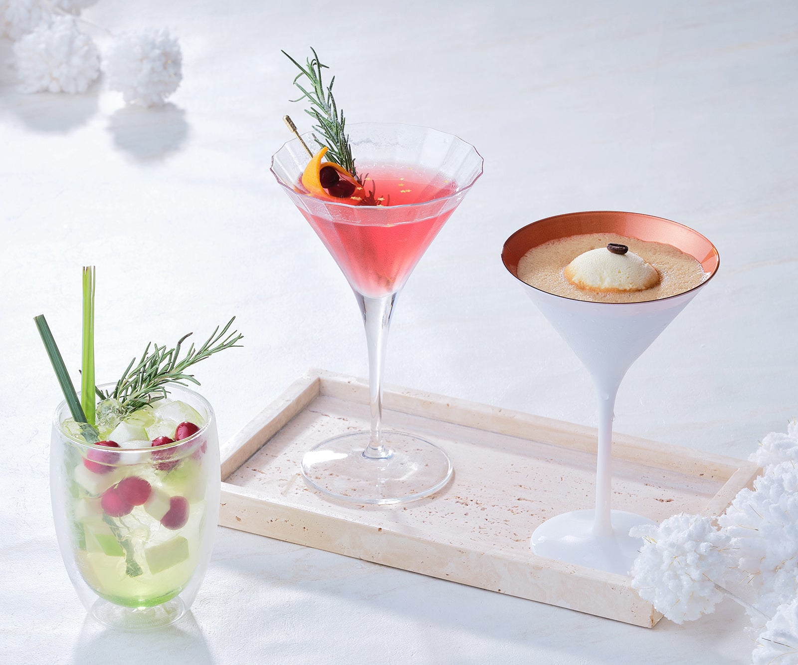 Cafe & Dining ZelkovAにて提供のカクテル3種