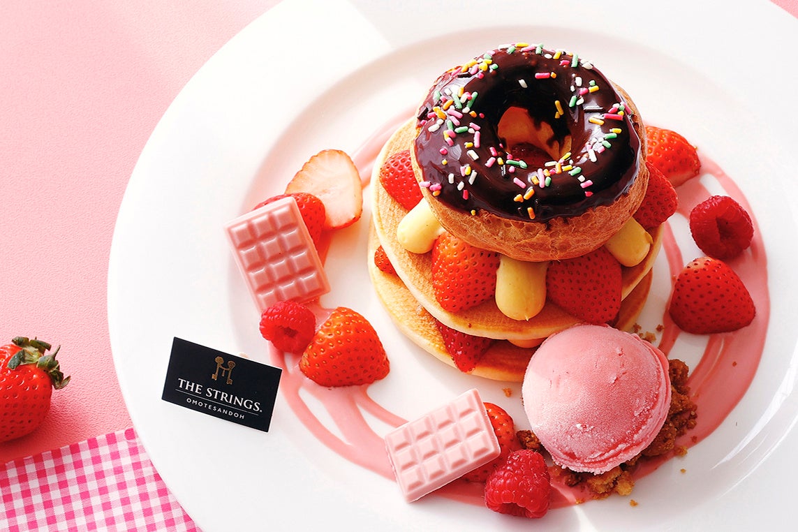 ルビーチョコレートのピンクカラーが可愛いデコレーションで登場