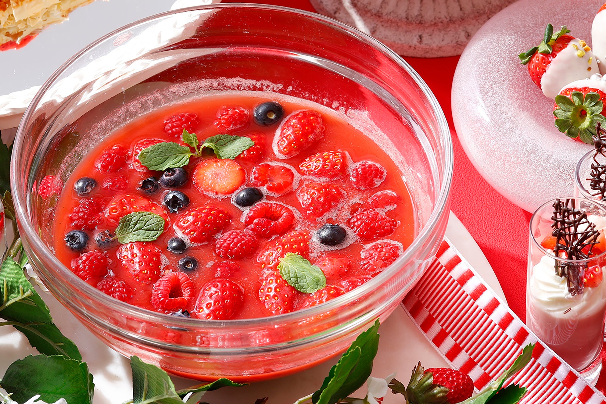 いちごのフレッシュさを存分に楽しめる苺スープ