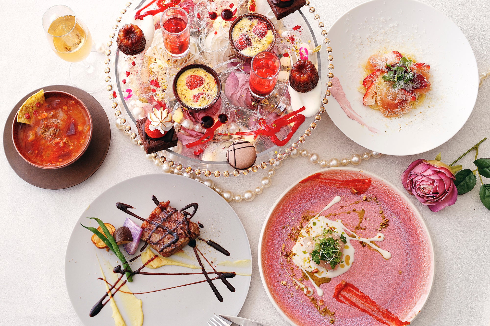 バレンタインを華やかに彩るメニューのラインナップ