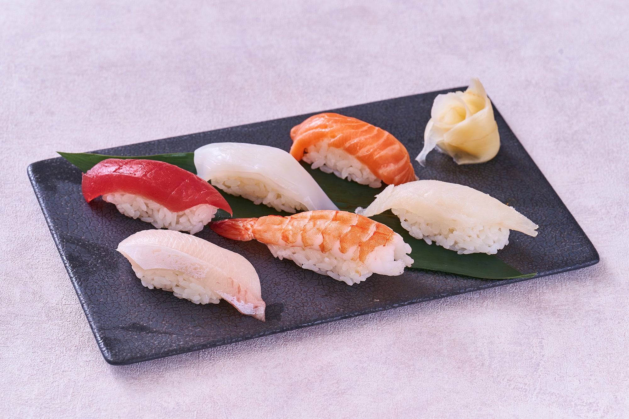 注文を受けてから握る寿司（イメージ）