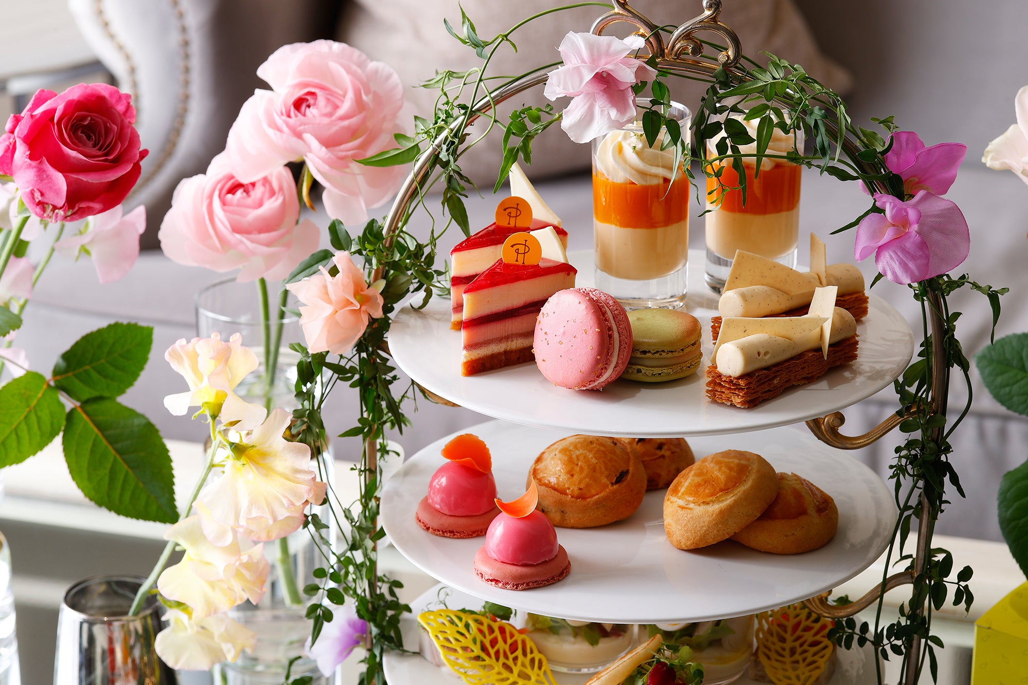 卓上装花コーディネートでテーブルをより華やかに