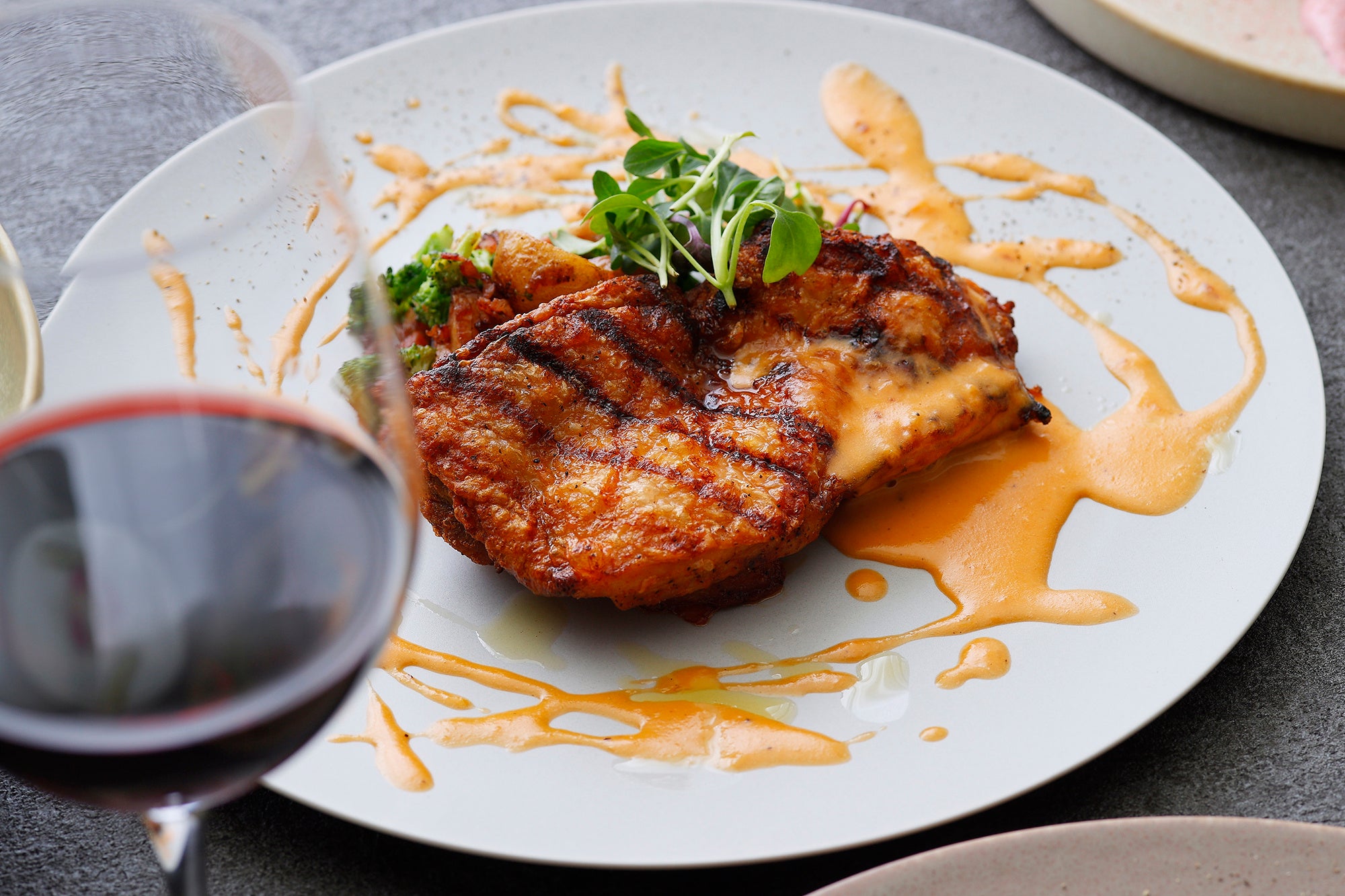 ジャマイカ風信玄鶏腿肉のグリル