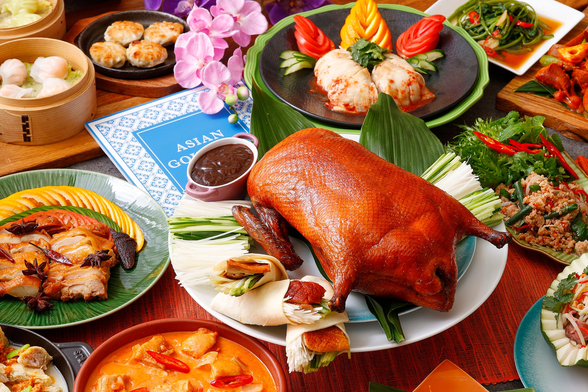 ディナー限定で提供する北京ダック