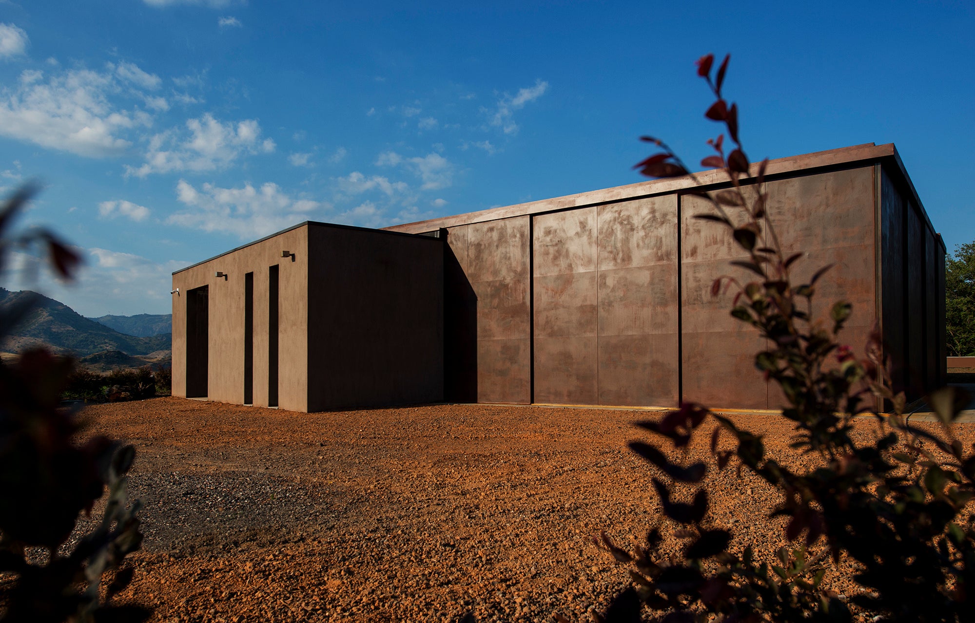 CUZUMANO（クズマーノ）