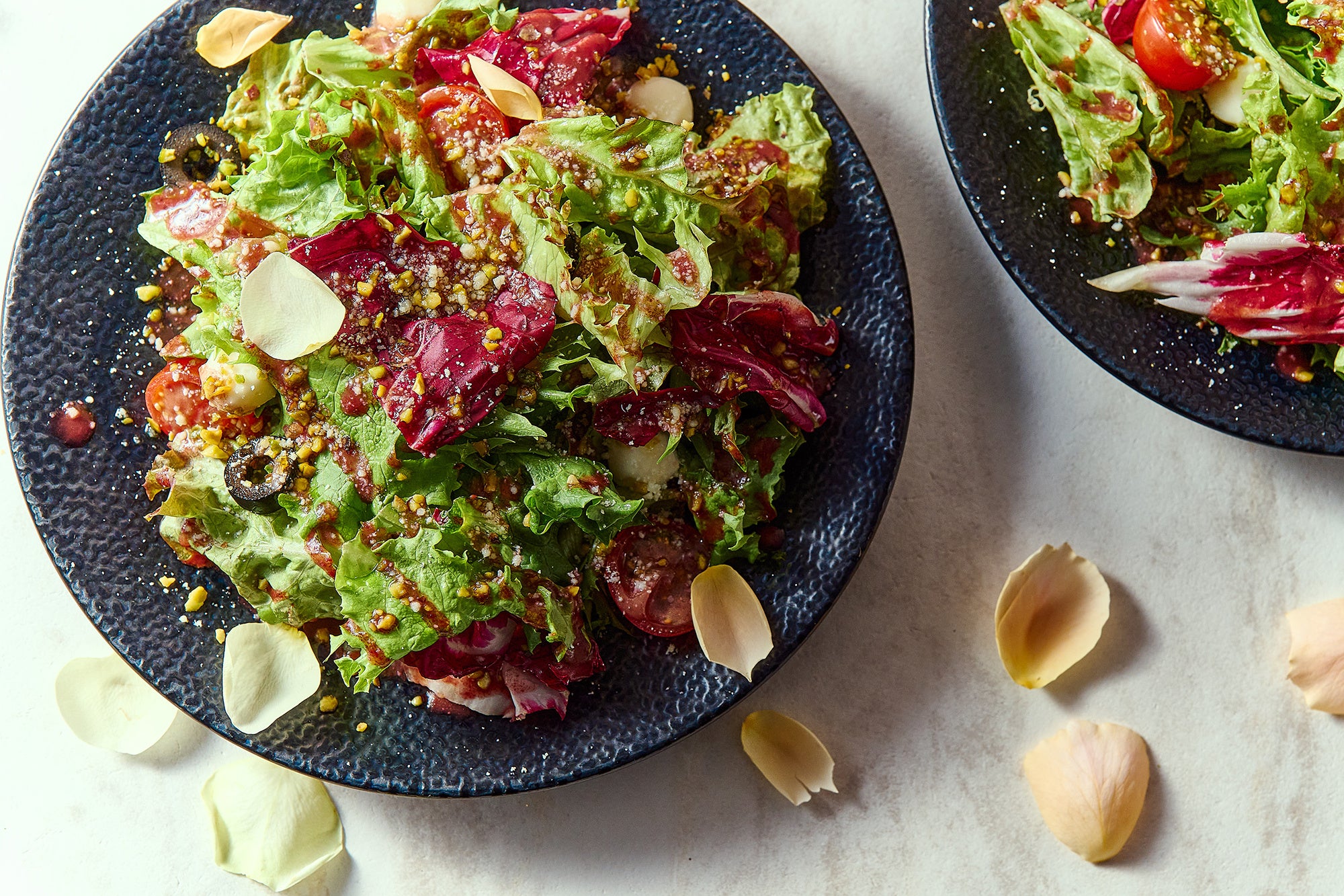 色鮮やかなサラダ（イメージ）