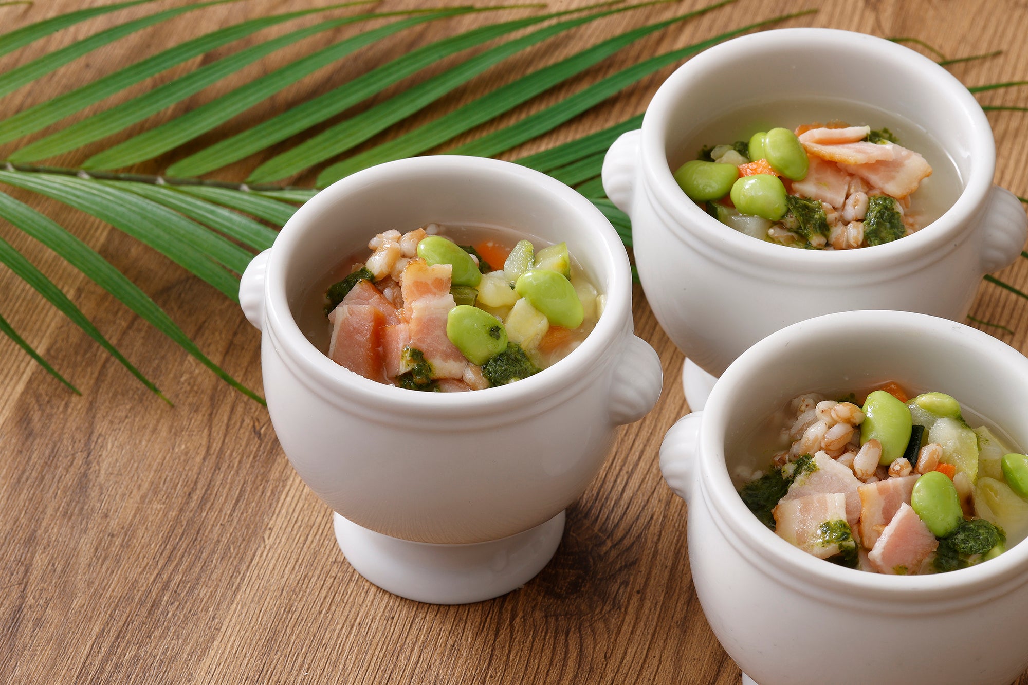 たっぷりの夏野菜が嬉しいファーストディッシュ