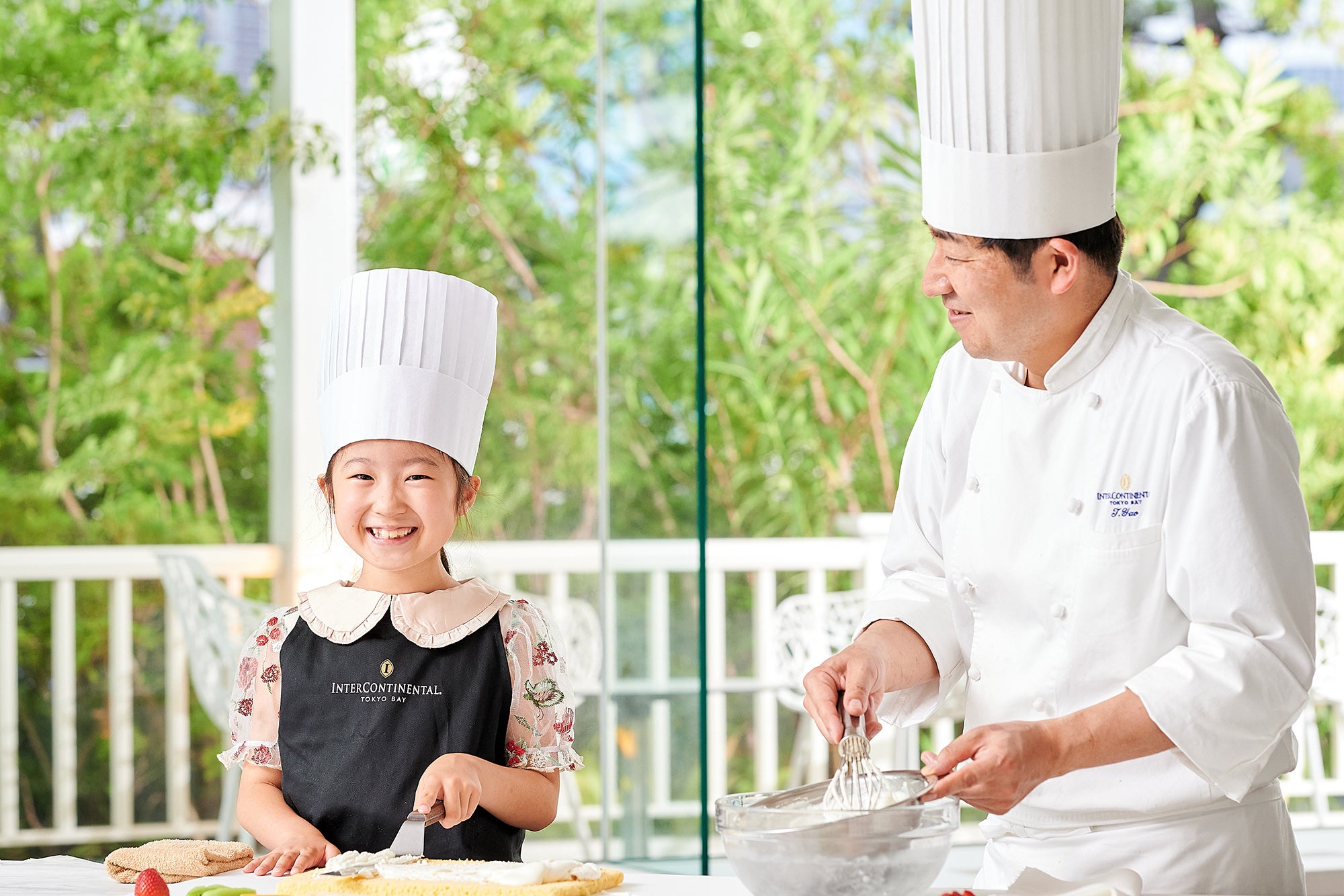 プロからショートケーキの作り方を学べるイベント「リトルパティシエ体験」