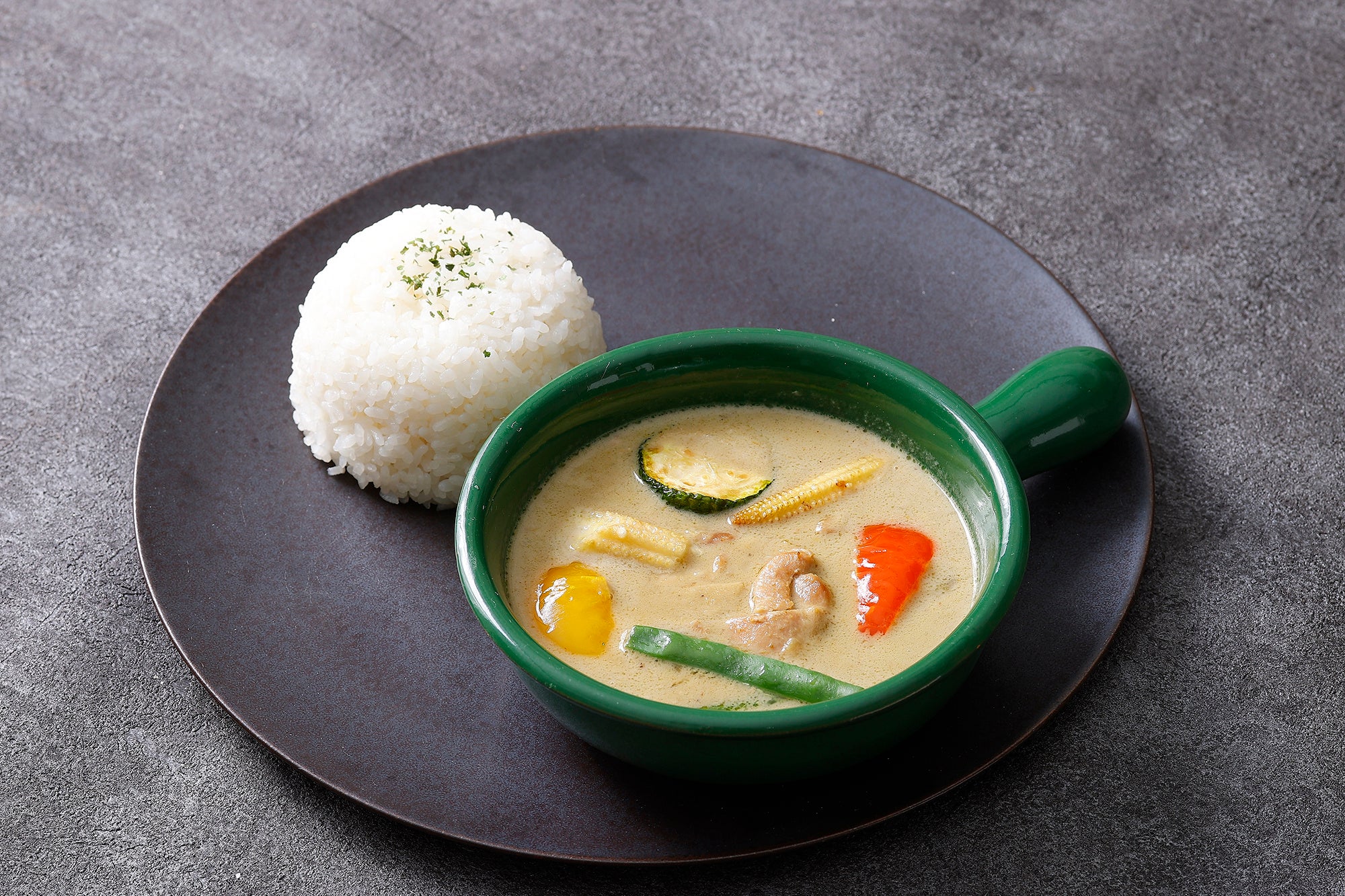 夏野菜のグリーンカレー