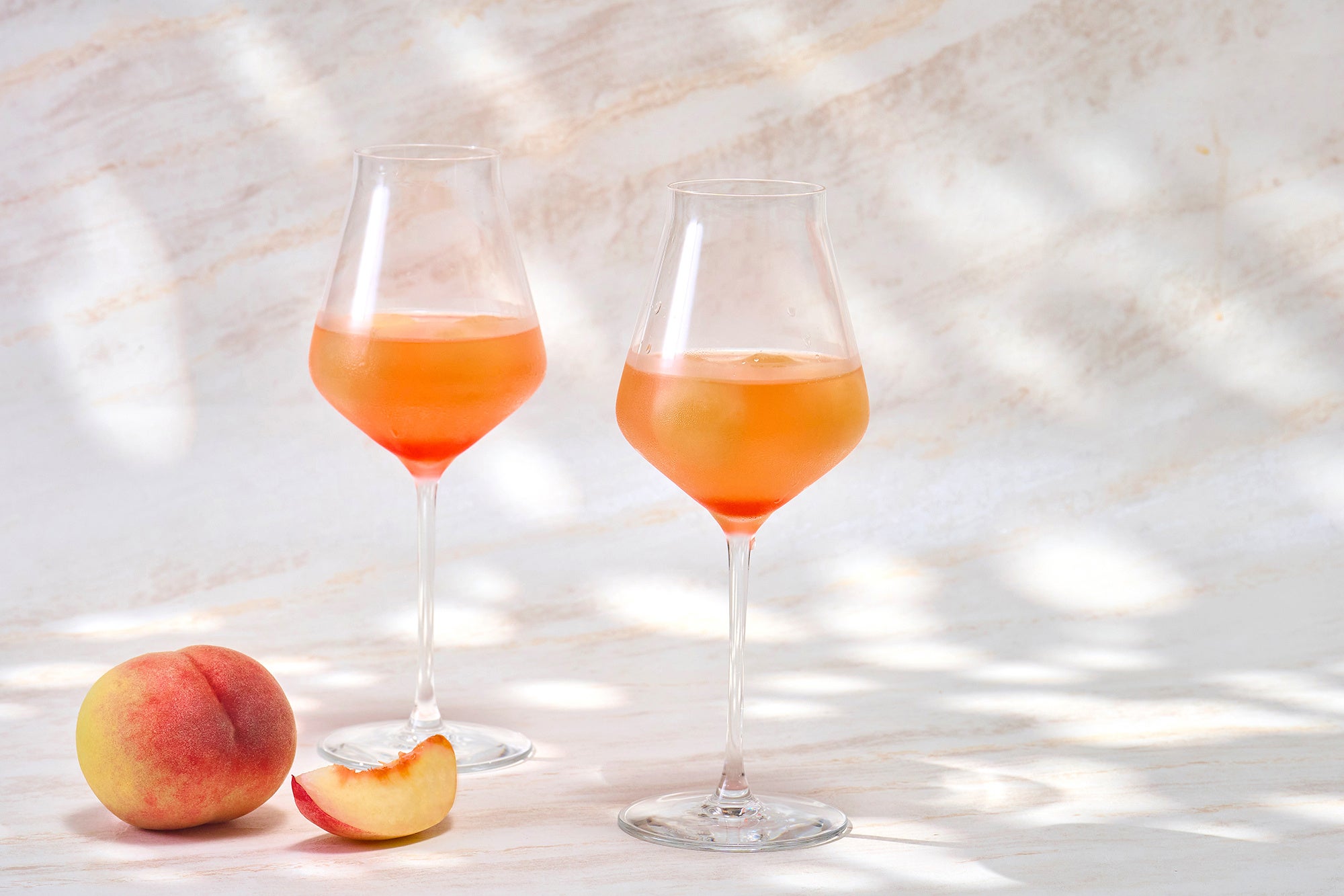 オプションドリンク『ピーチアイスボールベリーニ』（イメージ）