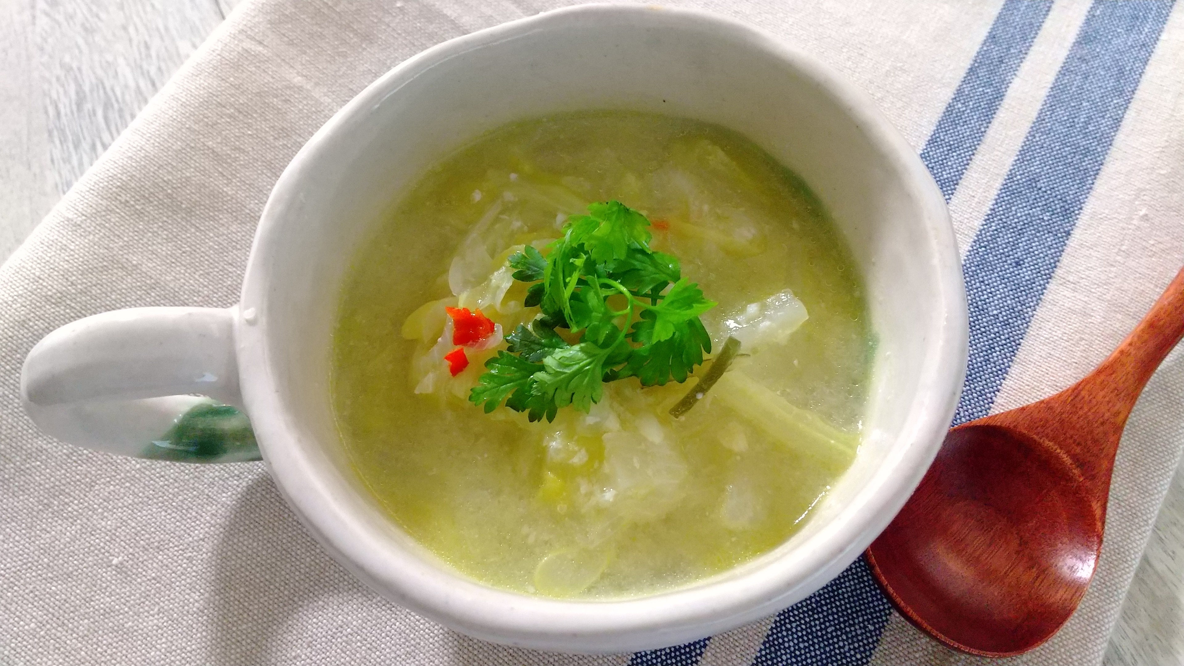 塩糀うまみプラス×白菜と白ねぎと大根の塩糀スープ