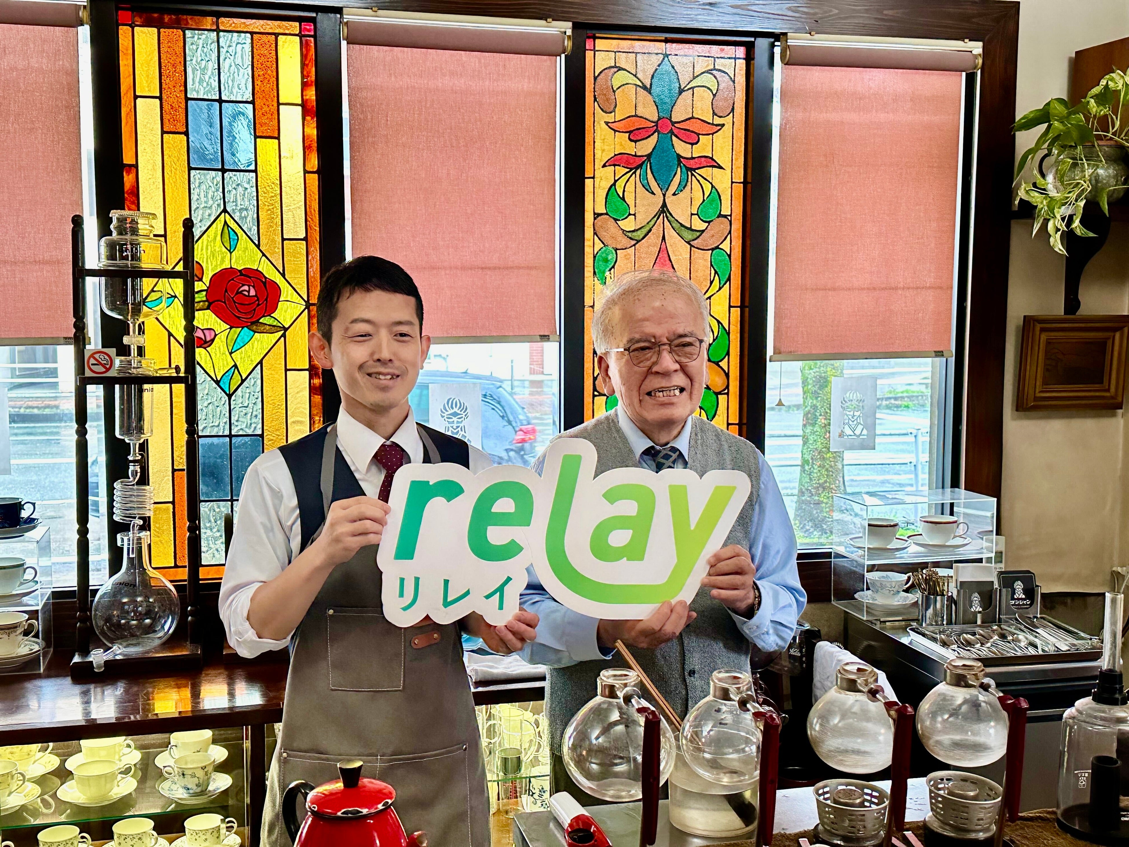 左：新店主・児島さん　右：承継する北島さん