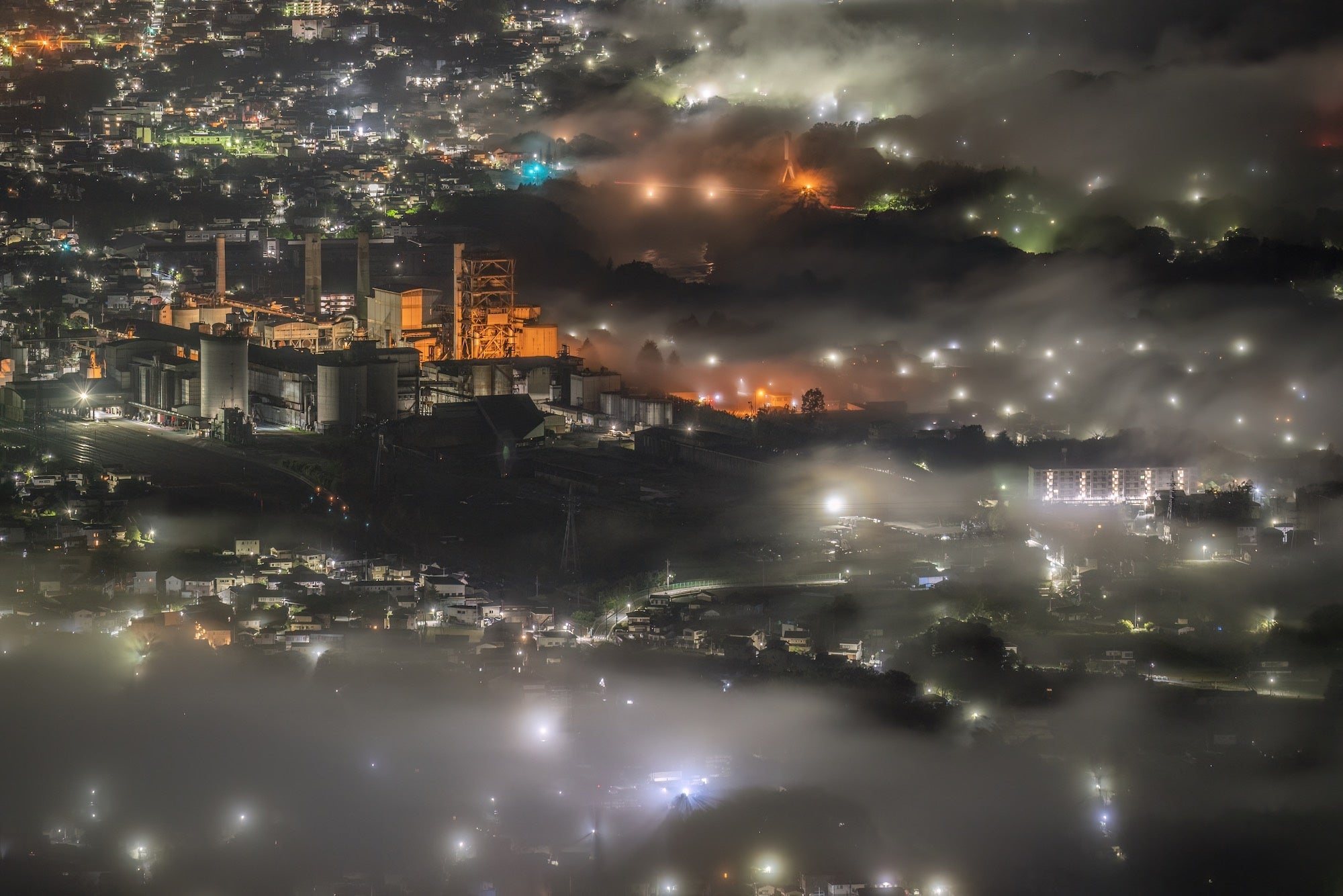 埼玉県秩父市のセメント工場