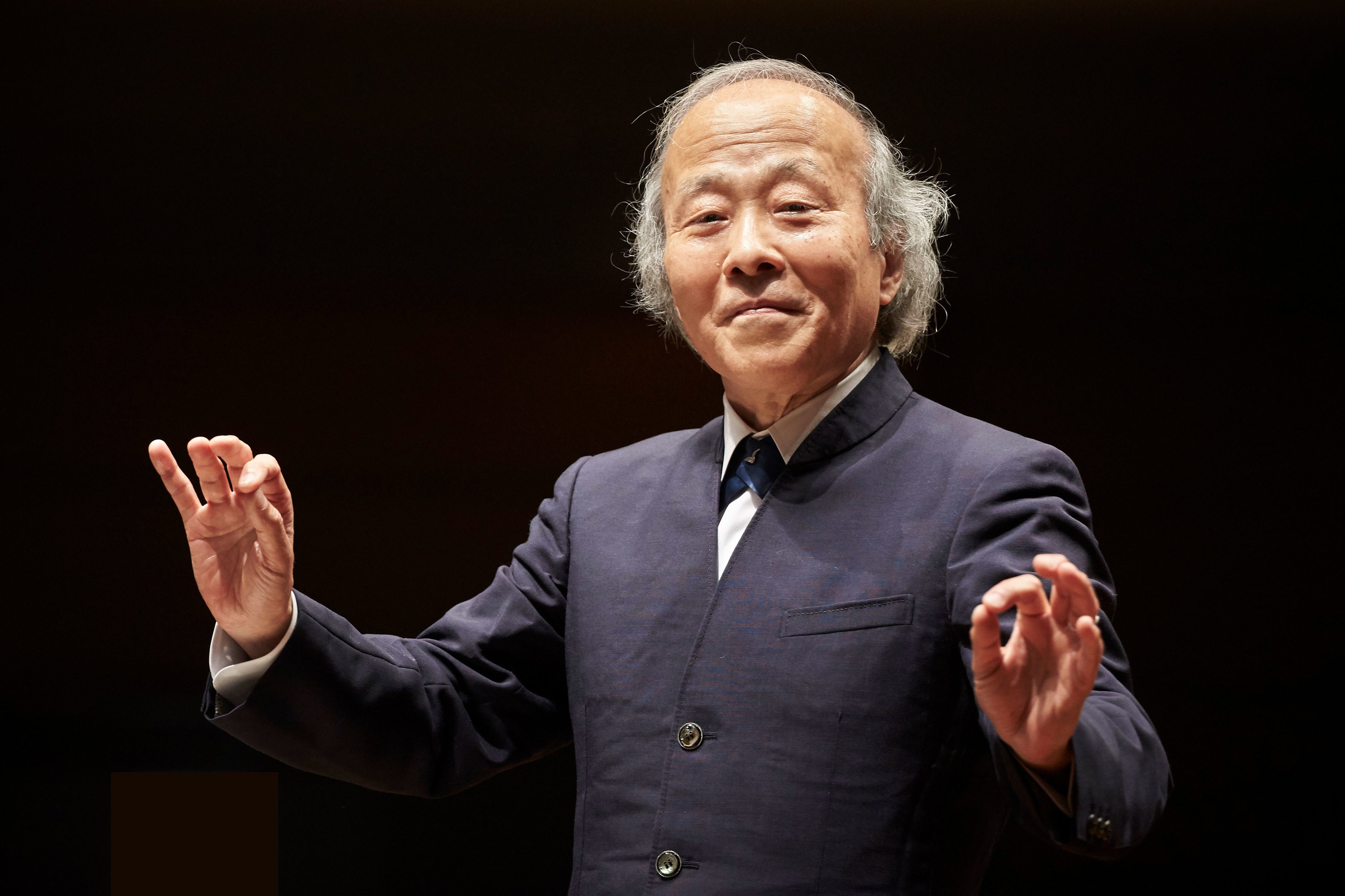 東京フィル桂冠指揮者　尾高忠明 　(C)上野隆文