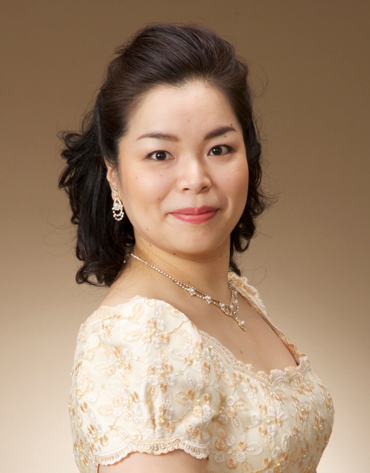 クイックリー（メゾ・ソプラノ）中島郁子