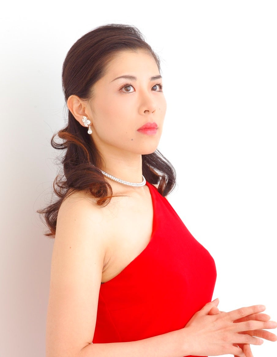 メグ(メゾ・ソプラノ)向野由美子