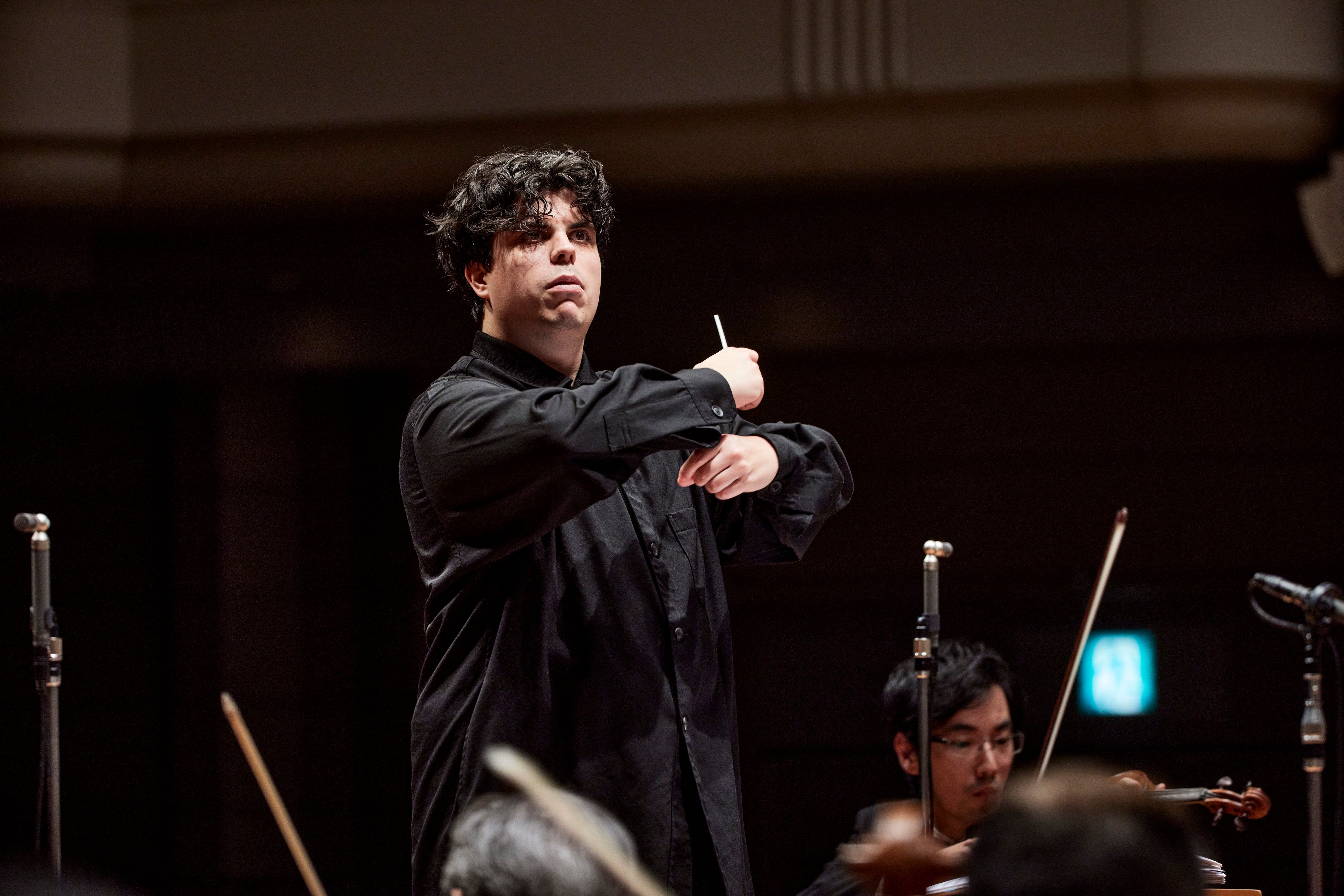 東京フィル首席指揮者アンドレア・バッティストーニ (C)上野隆文