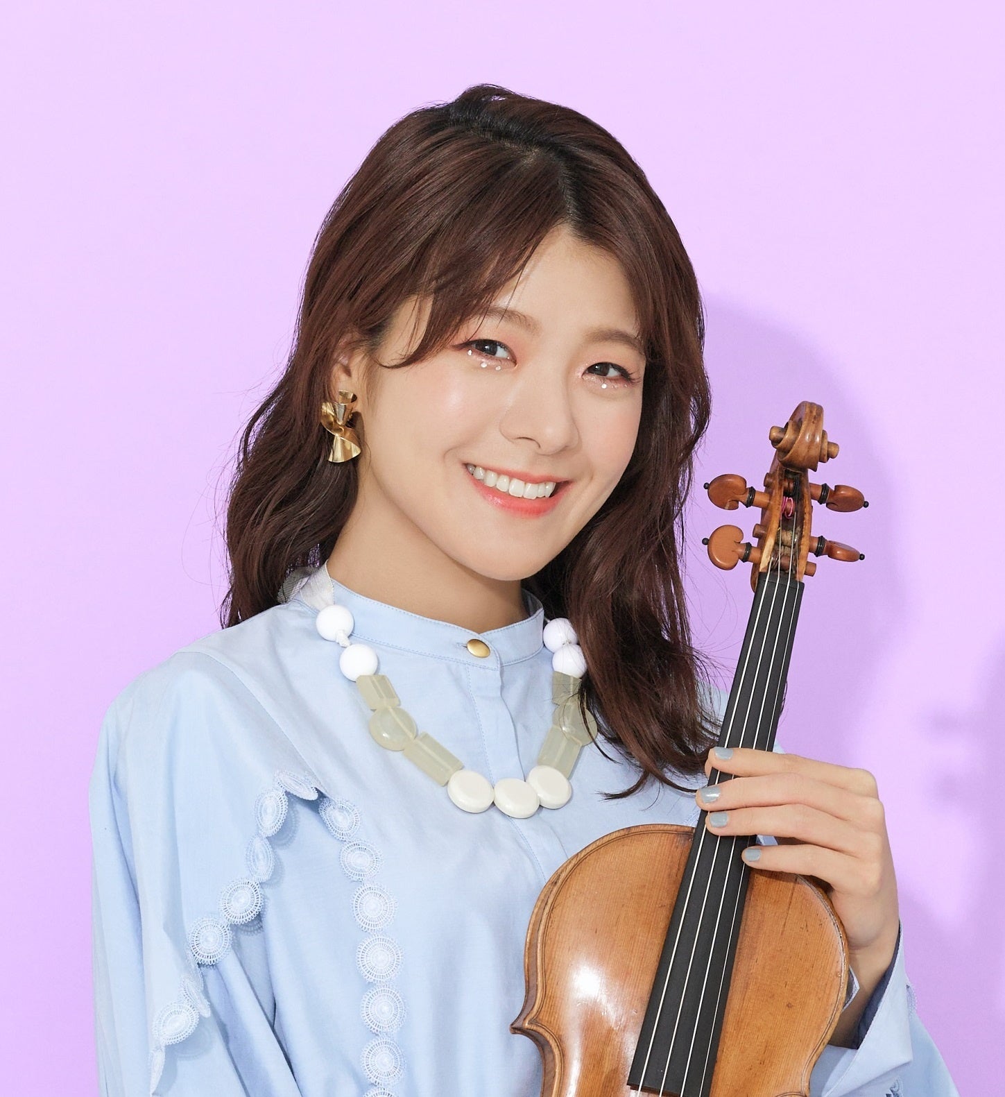 ヴァイオリン　廣津留すみれ