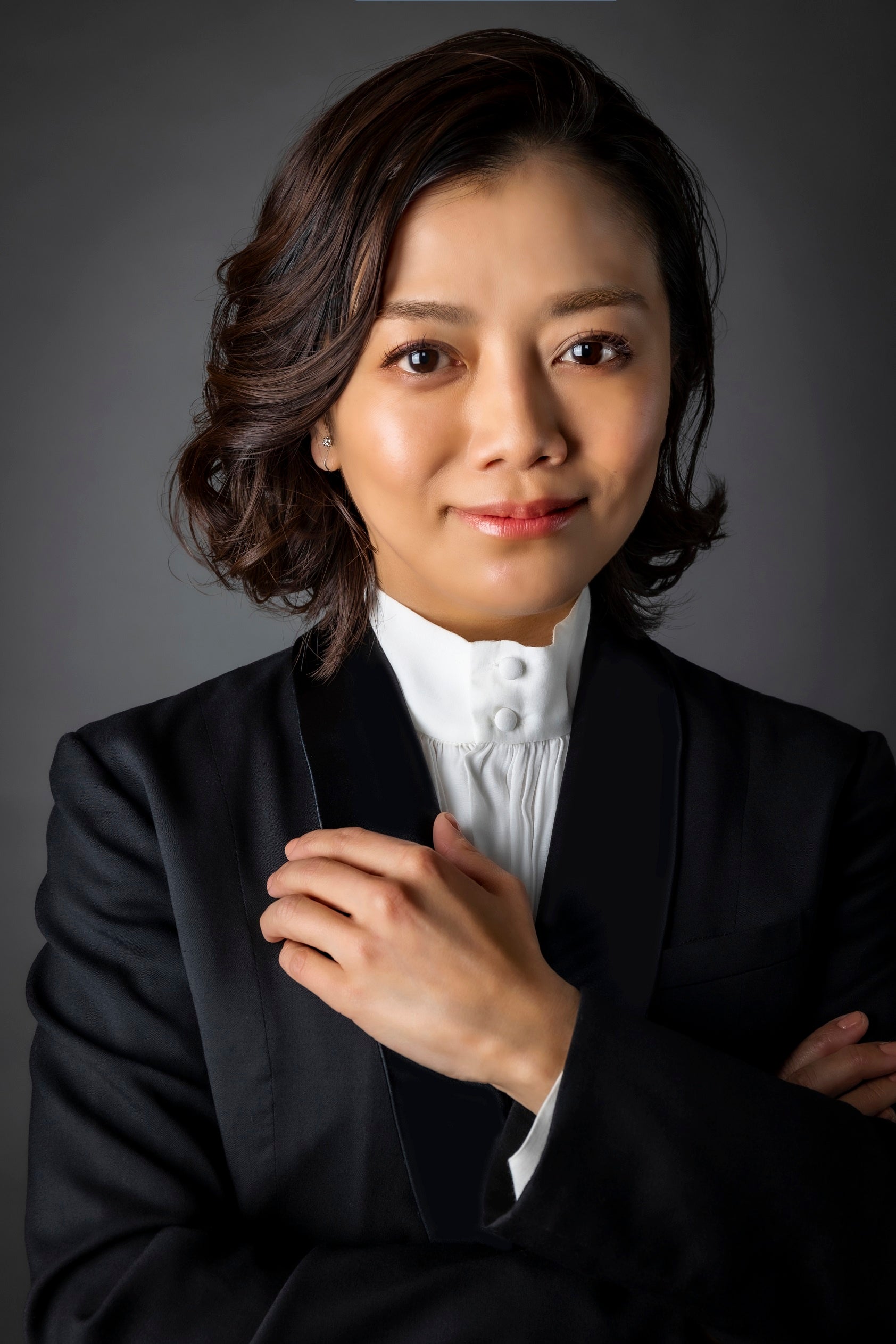 指揮　三ツ橋敬子 (c) Earl Ross