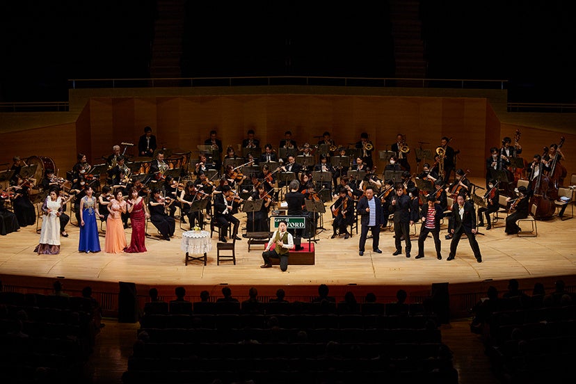 東京フィル2022年10月定期ヴェルディ『ファルスタッフ』（演奏会形式）より　(C)上野隆文