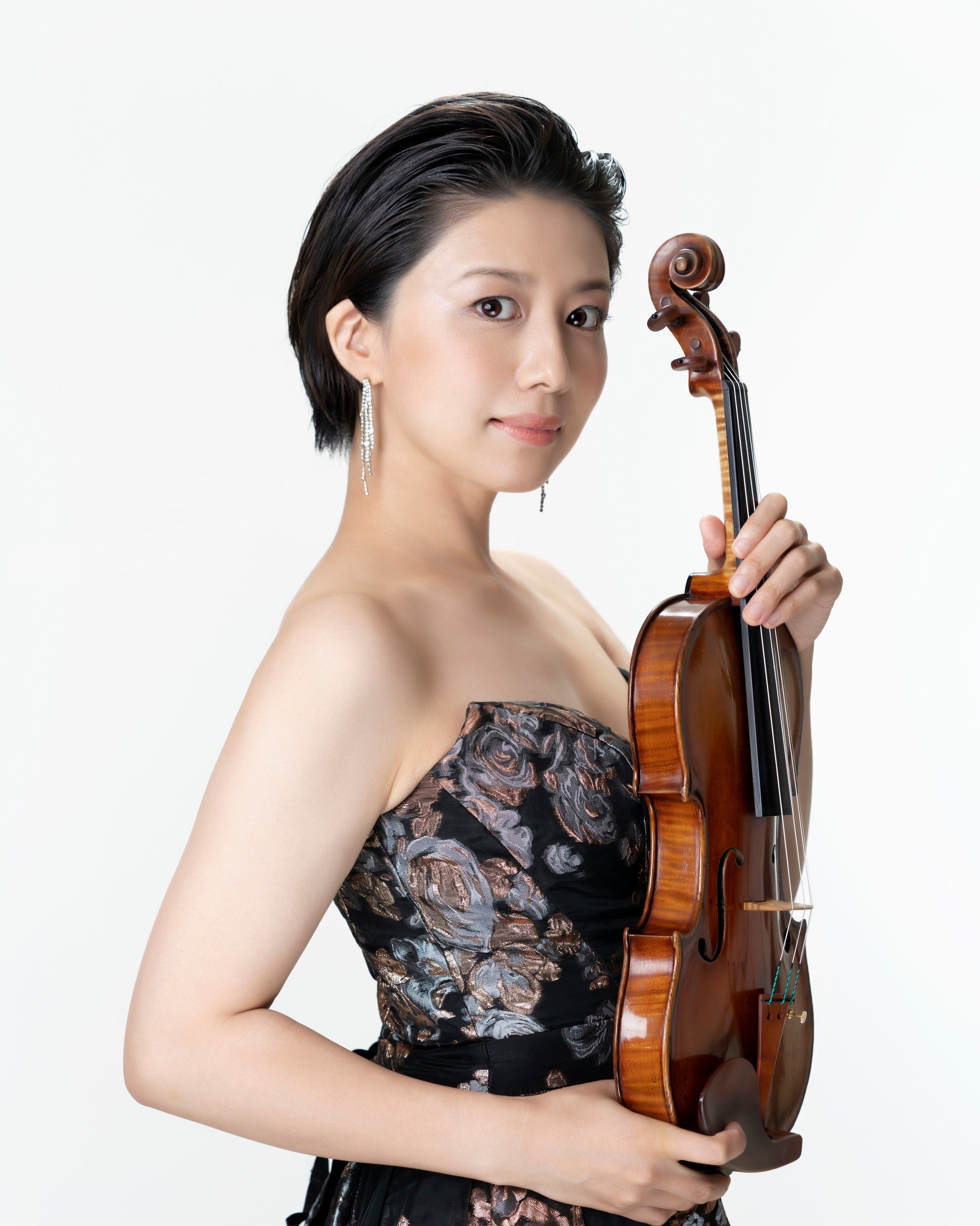 ヴァイオリニスト　松田理奈　(C)Akira Muto