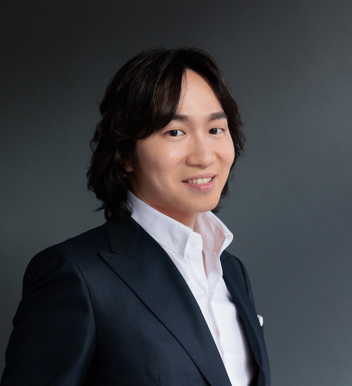 ピアノ 阪田知樹(7月) (C)Ayustet