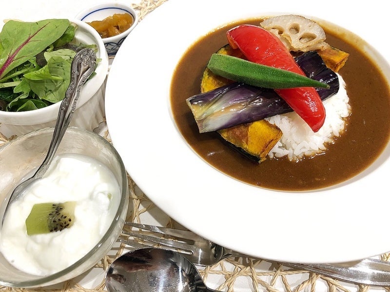 彩り野菜のカレーランチ