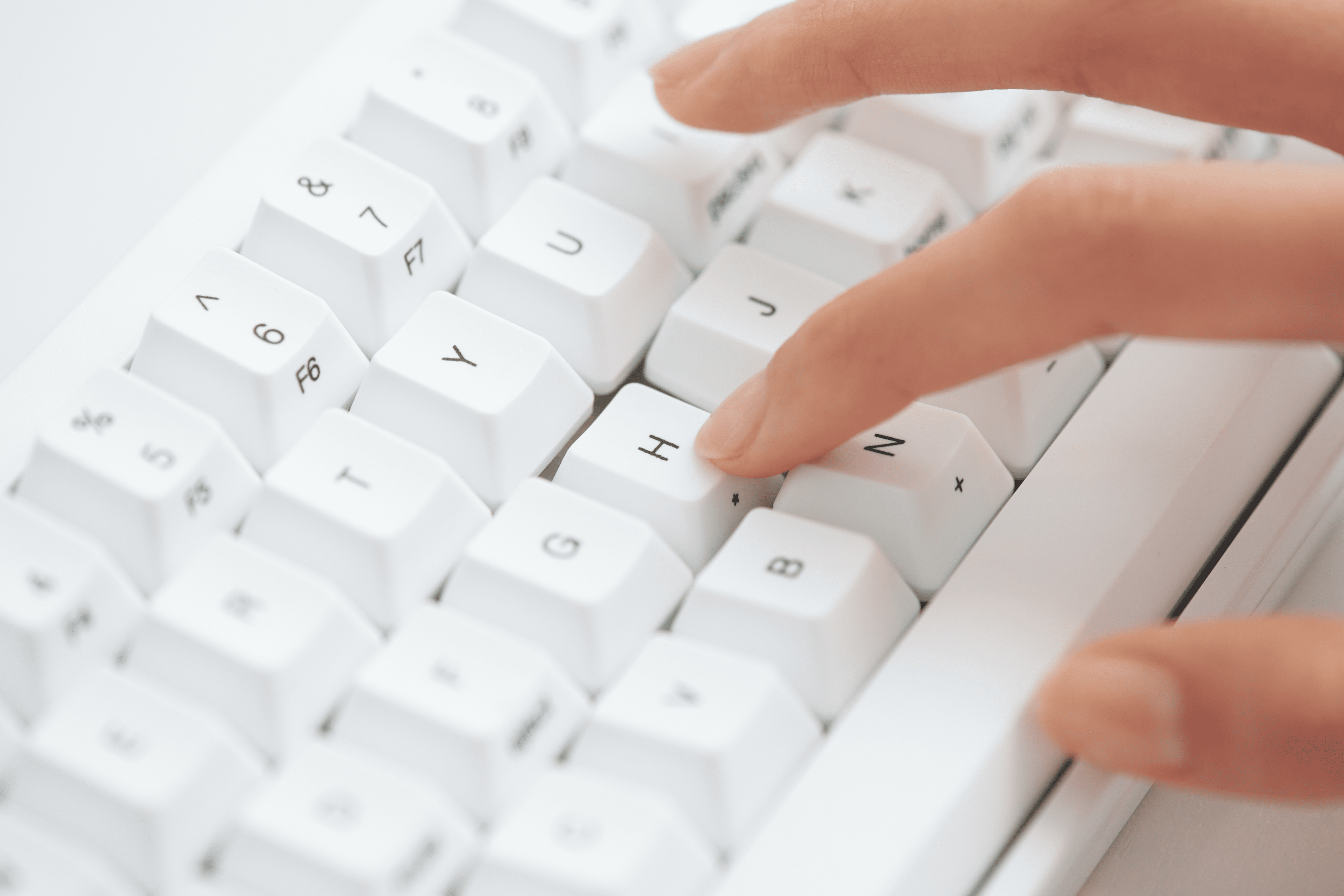 HHKB Professional HYBRID Type-S 雪」を販売開始 | 株式会社PFU