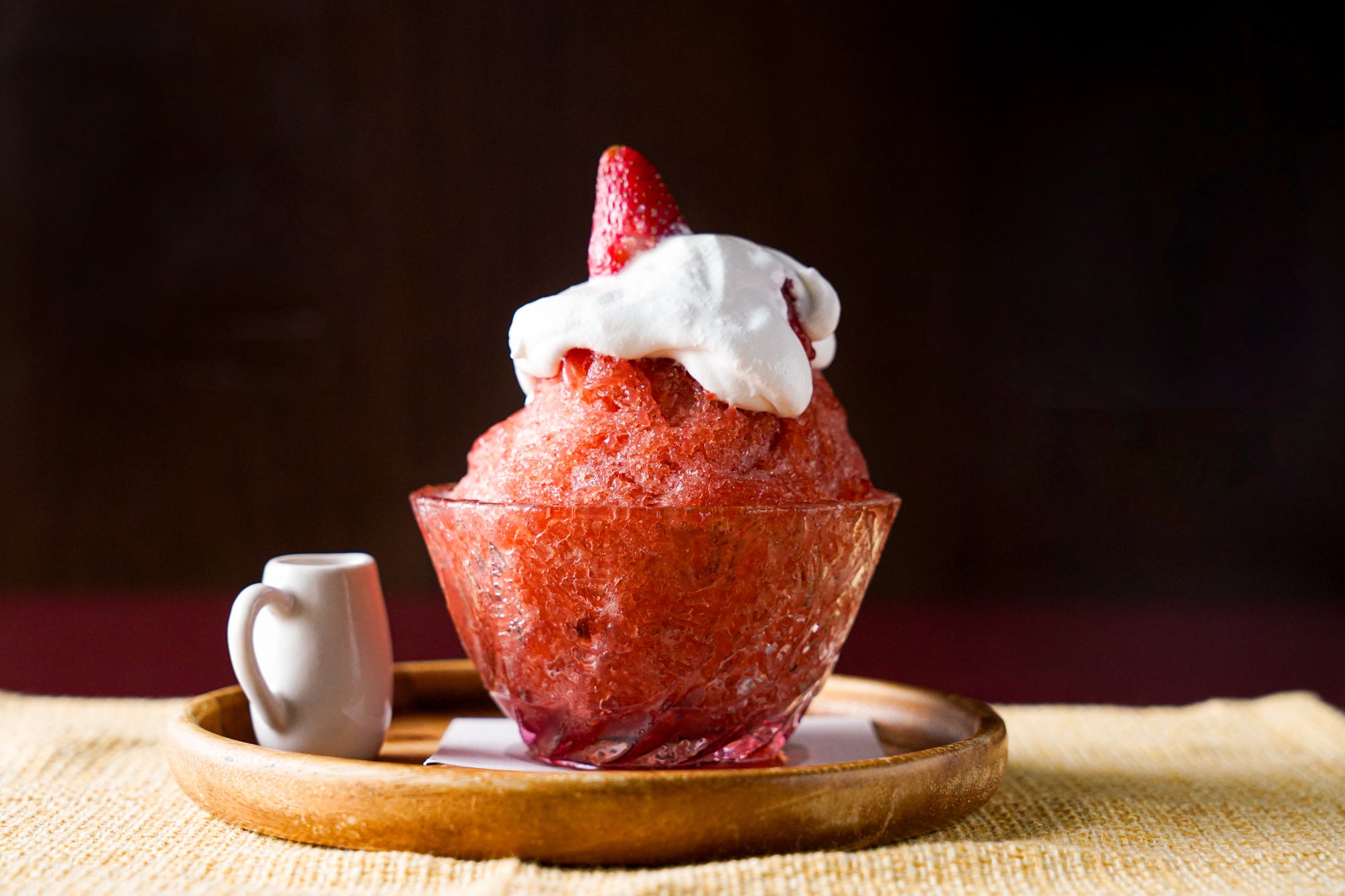 厳しい残暑により、アイスクリームかき氷「なな菓 金の蔵サンシャイン