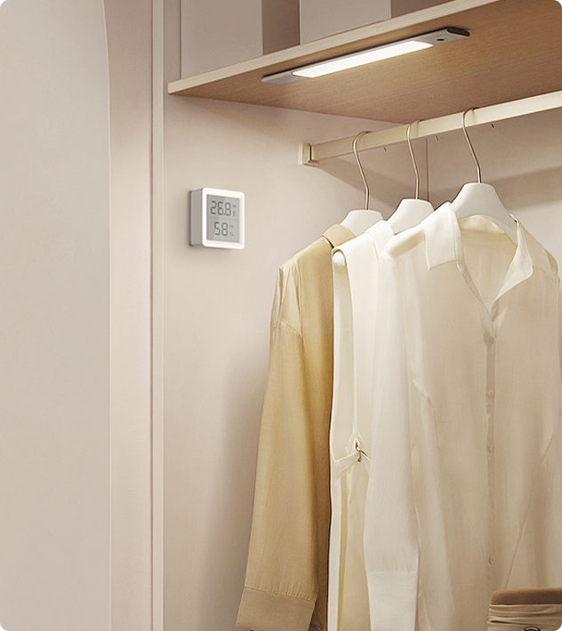ATOM温湿度センサーをクロゼットに