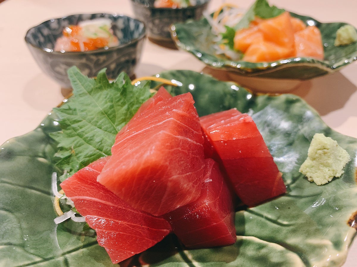 新鮮なぶつ刺し