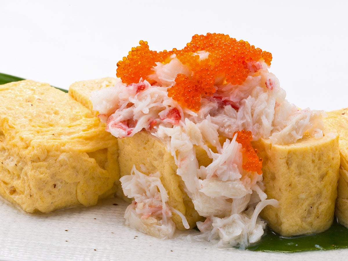 出汁巻き玉子に蟹の身