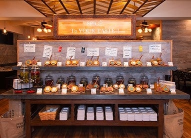 お店の中央のスパイスコーナー
