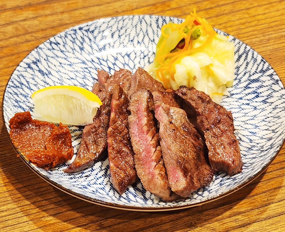 仙台名物！厚切り⽜タン