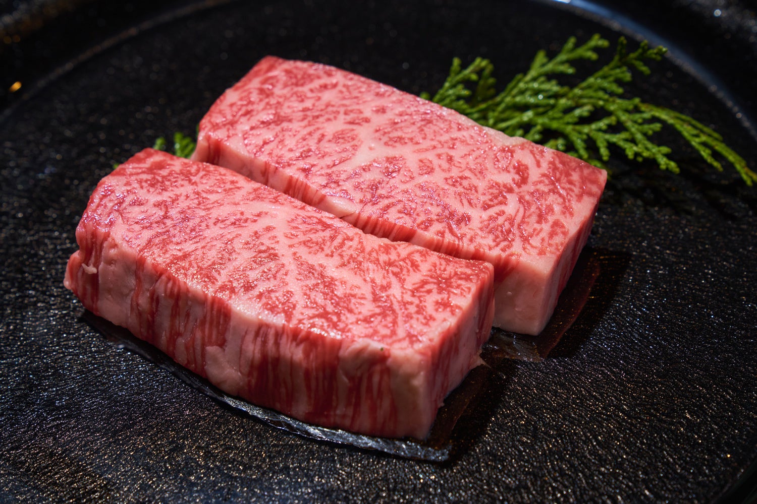 【幻の希少価値】ブランド和⽜ ⿅児島⿊⽜厚切りハラミ