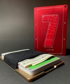 高さ６.２ｃｍ×幅９.４ｃｍ×奥行き４.５ｍｍ