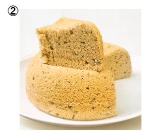 一口目は口どけ、二口目からはしっとり感!特製クリーム入りの新食感スフレが登場!