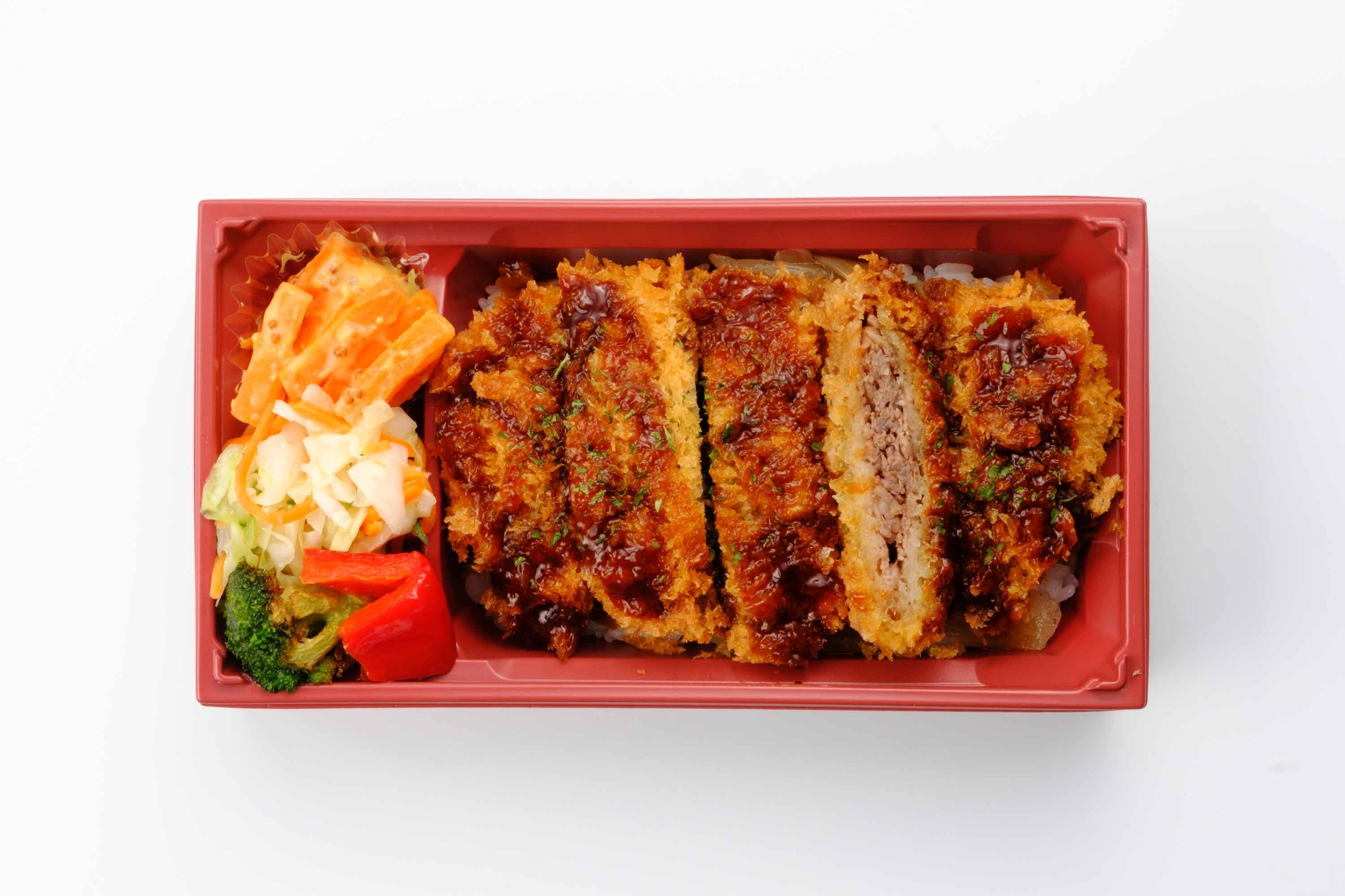 コロナ後のトレンド⁉　お肉堪能弁当が人気！