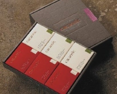 季節限定！ふわっとほどける新食感の苺チョコレートサンド