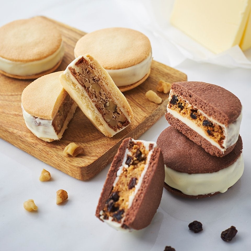 アウトレットスイーツ☆ペカンナッツカットケーキ✨️たっぷり大容量パック アウトレットスイーツ☆ペカンナッツカットケーキ✨️たっぷり大