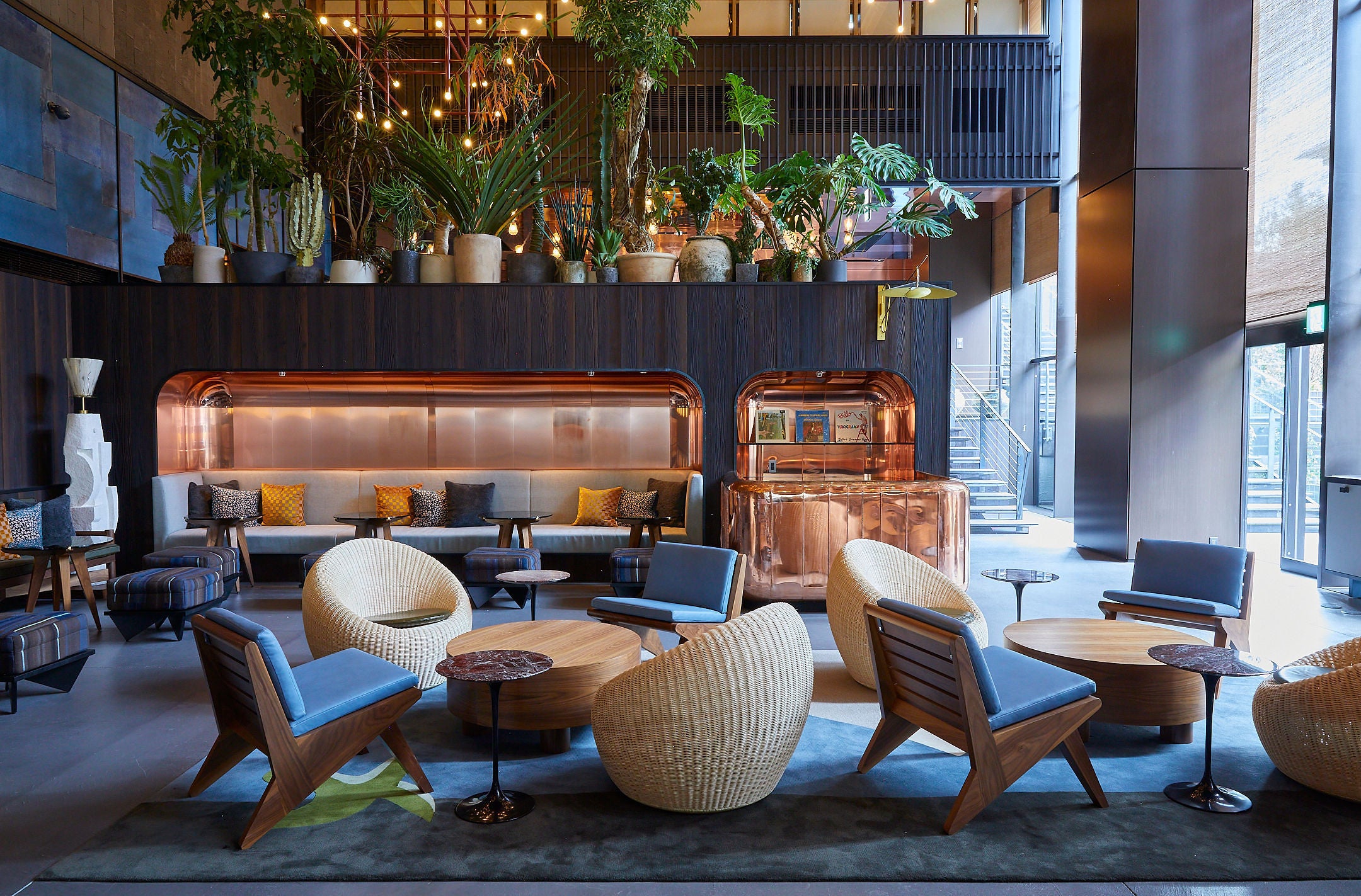 バー & タコスラウンジ ピオピコ（PIOPIKO）ラウンジ