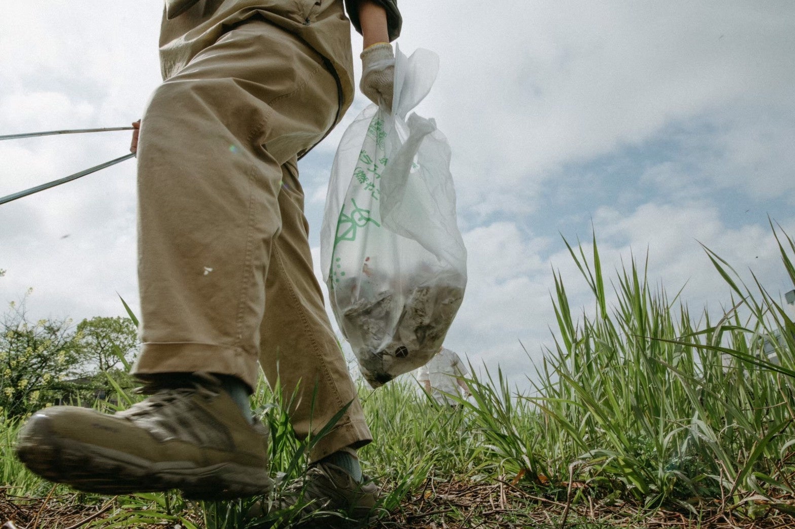 昨年のゴミ拾いの様子
