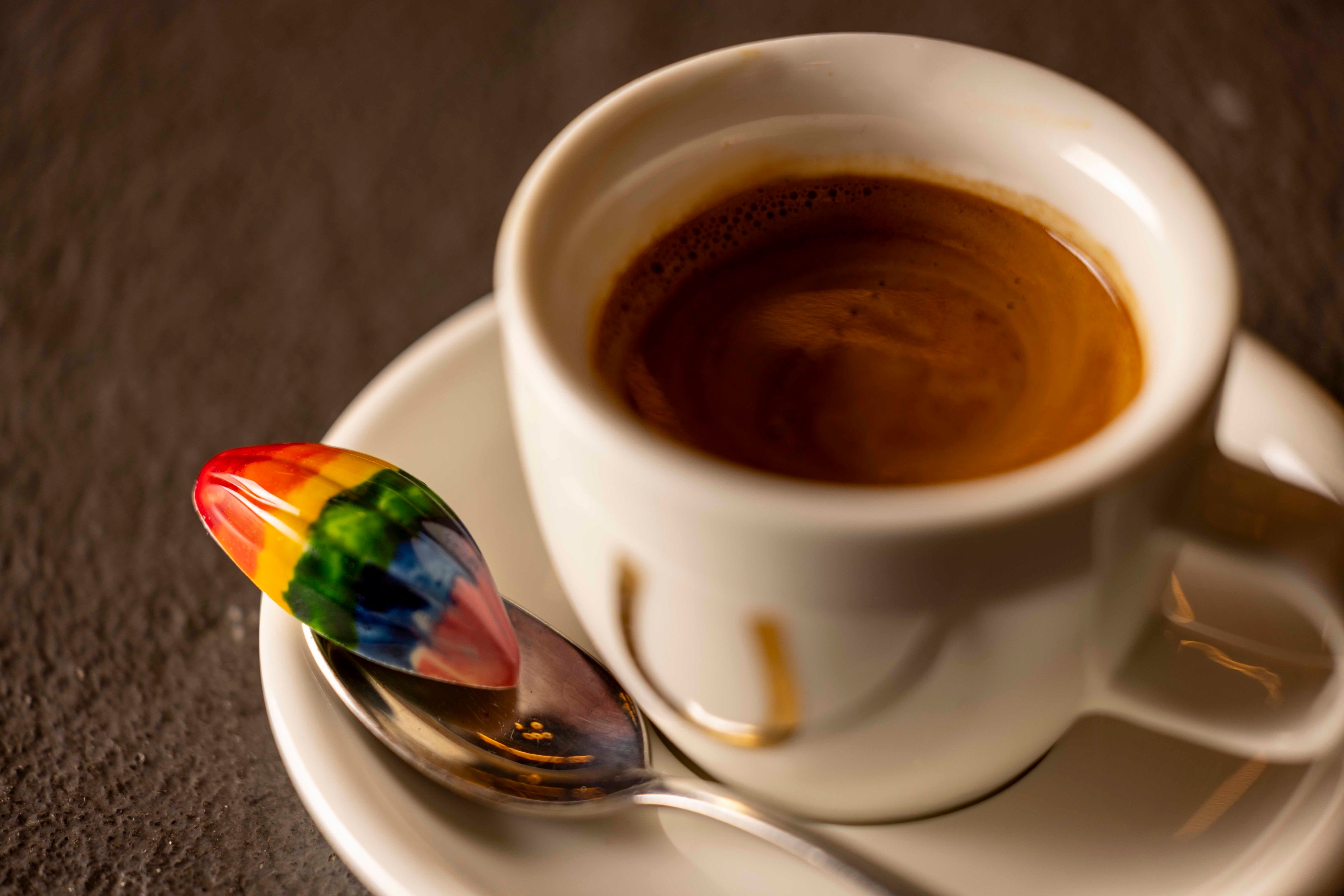 レインボーチョコレート