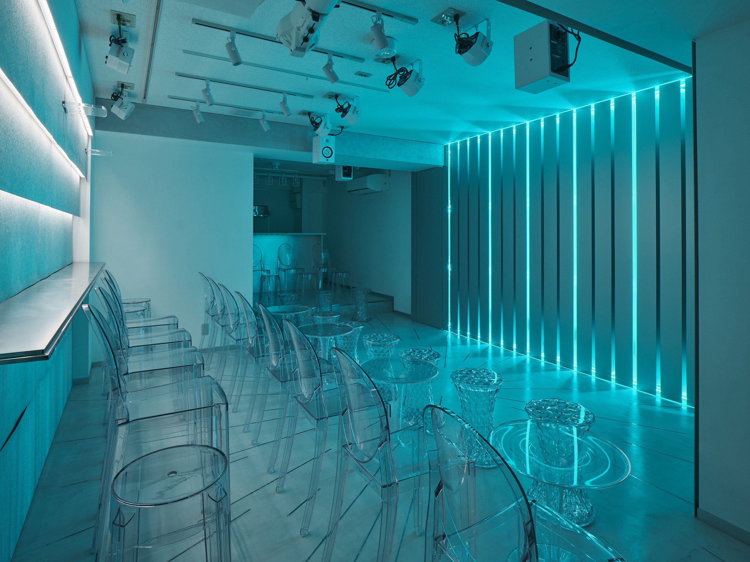 ©︎千葉 顕弥 近未来的な空間。